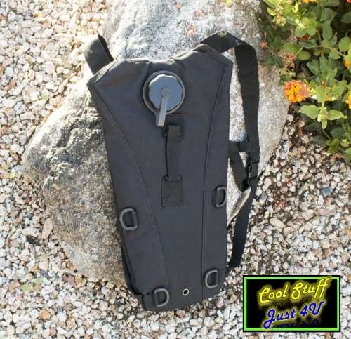 CAMPING; HUNTING; CYCLING & HIKING - BLACK KMS BLACK 2.5 LITER HYDRATION PACK!!!