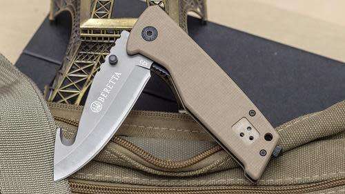 X23 FOLDING HUNTING KNIFE WITH GUT-HOOK - ONE AWESOME KNIFE!