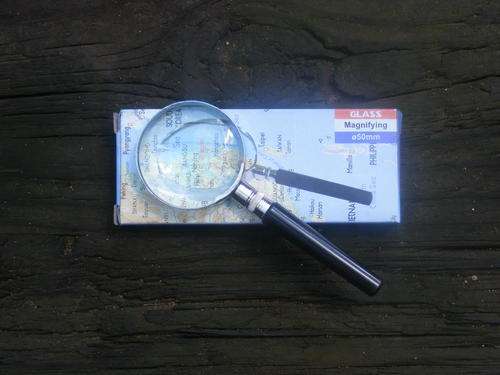 50MM MAGNIFYING GLASS - IDEAL FOR HOBBIES!!!