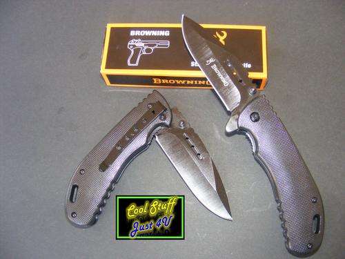 FOLDING KNIFE WITH BELT CLIP!!!