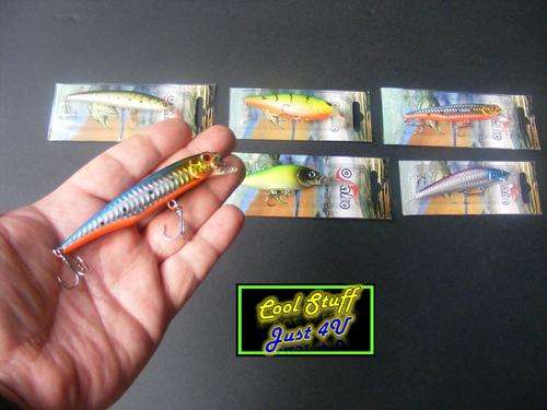 SET OF 3 MEDIUM TO LARGE SIZED FISHING LURES!!! this is the last three.!!!