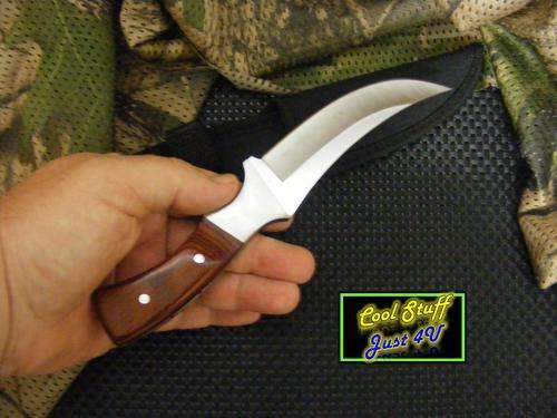 MEDIUM USA SABER SKINNING KNIFE WITH SHEATH!!!