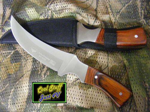 LARGE USA SABER SKINNER KNIFE WITH NYLON SHEATH!!!