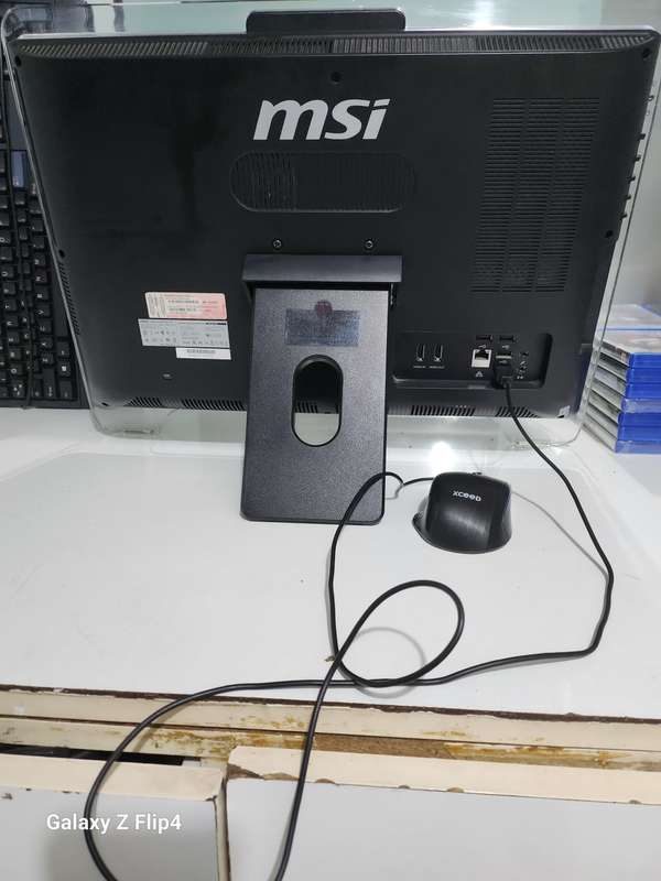 MSI TOUCH SCREEN PC
