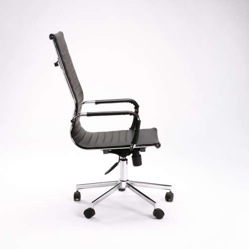 Executive highback swivel office chair
