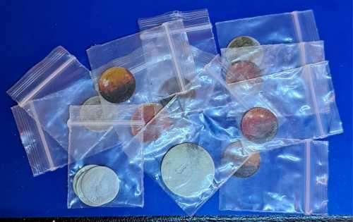 A. LOT OF OLD SILVER COINS  29 GRAMS