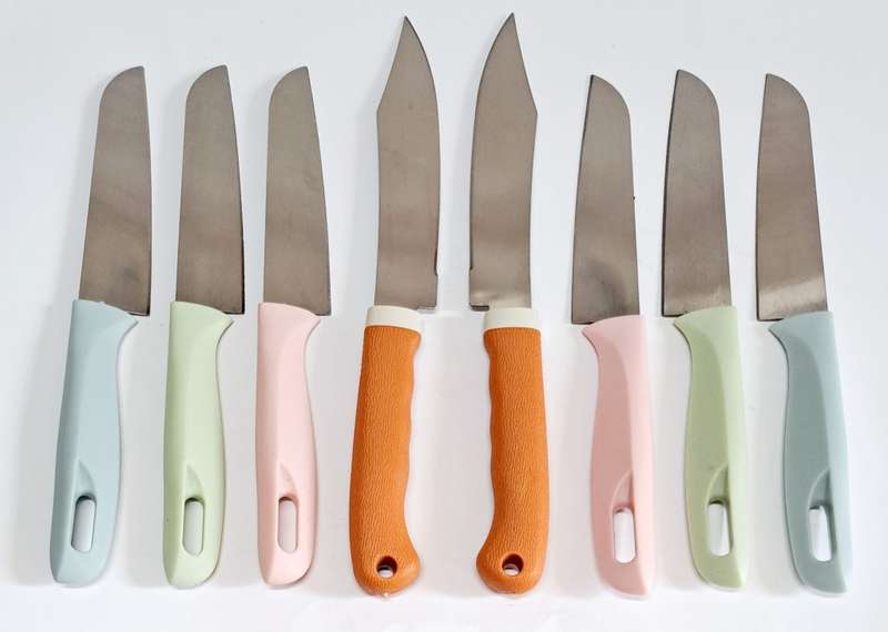KITCHEN KNIFE  COMBO  8× KNIVES FOR ONE BID. ?..** NEW ** .