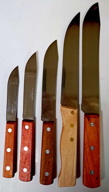 KITCHEN KNIFE  COMBO  5× KNIVES FOR ONE BID. ?.
