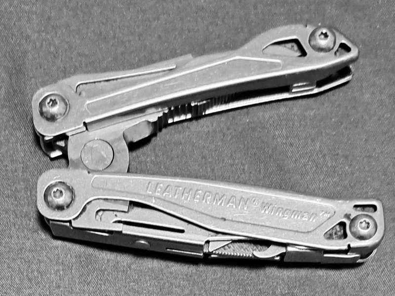 LEATHERMAN **WINGMAN** POCKET KNIFE ** MULTI TOOLS **