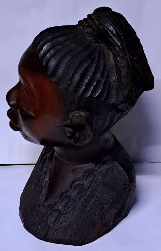VINTAGE AFRICAN IRON WOOD HAND CARVED SCULPTURES **RARE FIND** THIS PAIR IS **9,758kg**STUNNING *.