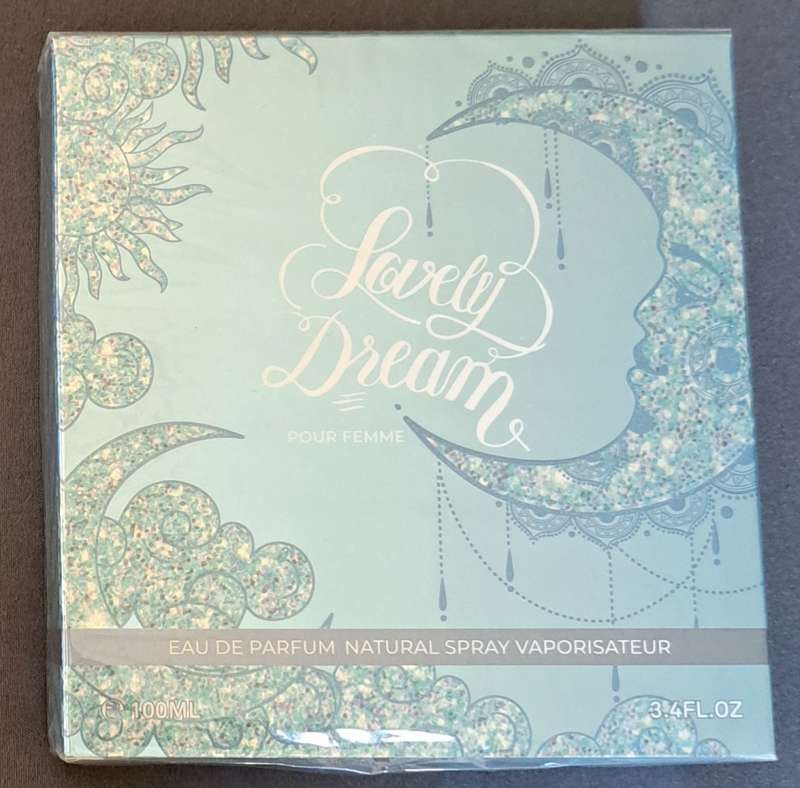 LOVELY DREAM POUR FEMME NATURAL SPRAY **100ML SEALED **