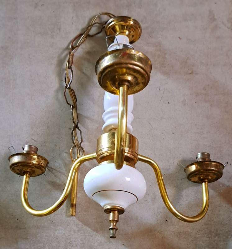 BEAUTIFUL VINTAGE ANTIQUE HANGING CEILING LAMP, TAKE 3  LAMPS  ** STUNNING **