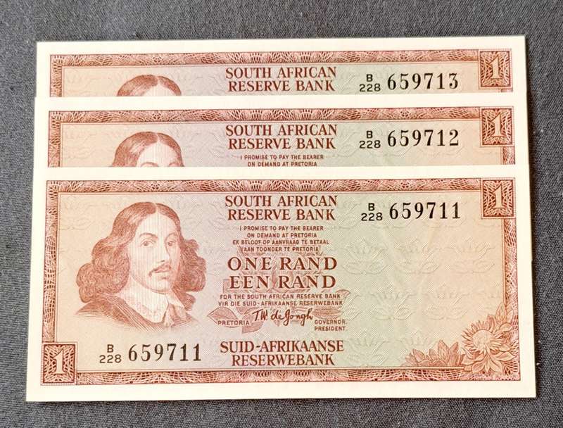 R1 REP OF S.A B-NOTES *IN SEQ* SER NO: B228 659711 TO B228 659713 (SPRINGBOK W/M *V- SCARCE *3 UNC N