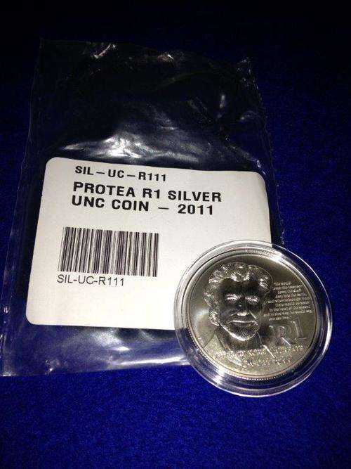 Silver R1 : UNC Condition : 2011 : JM Coetzee : S1R