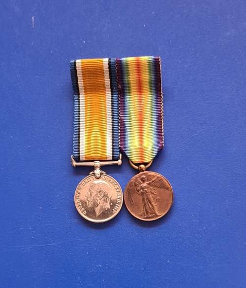 WW1 - WAR MEDAL + VICTORY MEDAL - MINIATURES