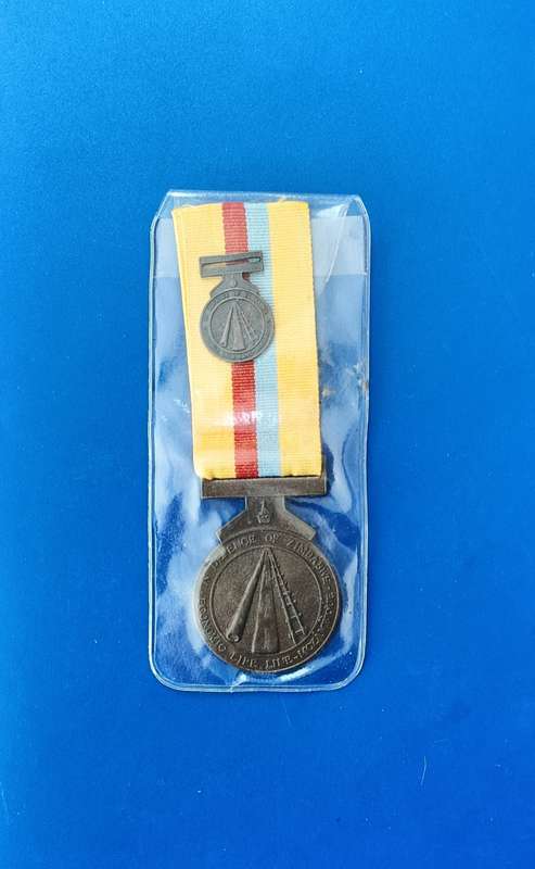 ZIMBABWE - DEFENSE PIPELINE MEDAL - FULL SIZE + MINIATURE