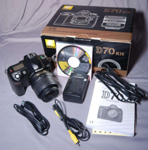 Nikon D70 Complete Kit..
