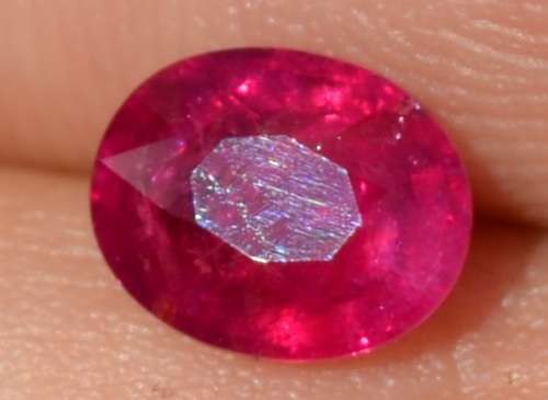 Untreated 0.95ct oval shaped winza ruby