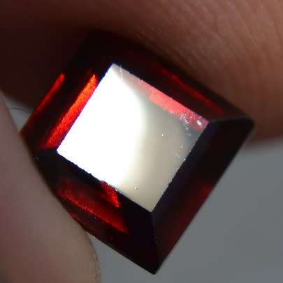1.38Ct Natural Garnet Starting at R1 No reserve