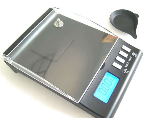 30 Gram x 0.001 Gram / 0.005 CT Precision Digital Scale