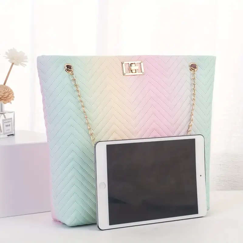 Fashion Gradient Tote Bag, Trendy Quilted Shoulder Bag, Women`s Casual Handbag For Commute Work