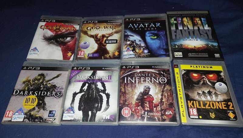 PS3 console + 8 Top games + 3D glasses