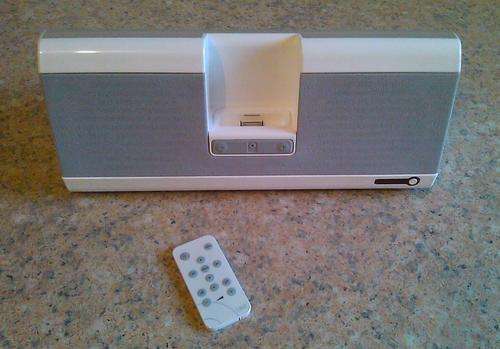 **BARGAIN**MONITOR AUDIO IPOD DOCKING STATION COMPACT(IDECK)
