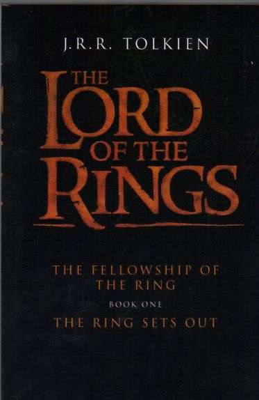 J R R TOLKIEN - The Lord Of Rings (box set of Books)