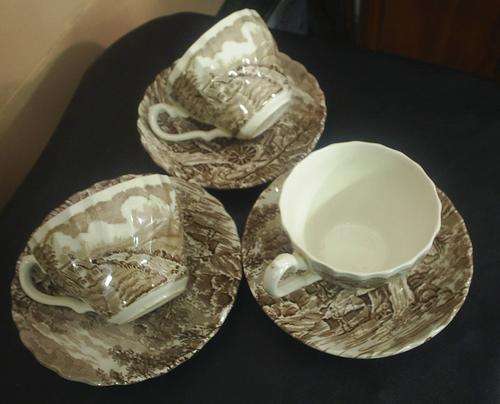 Alfred Meakin Cup and saucer