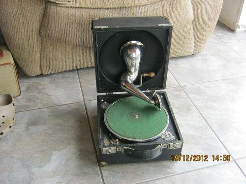 Antique Gramaphone in perfect working condition