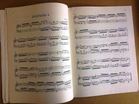 Zweistimmige Inventionen, Johann Sebastian Bach [two-part inventions for piano]
