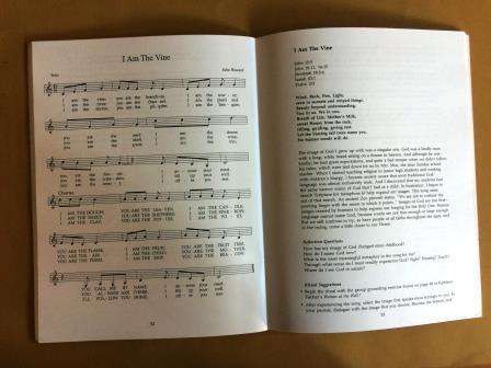 We are the Circle - Celebrating the Feminine in Song and Ritual, Julie Howard