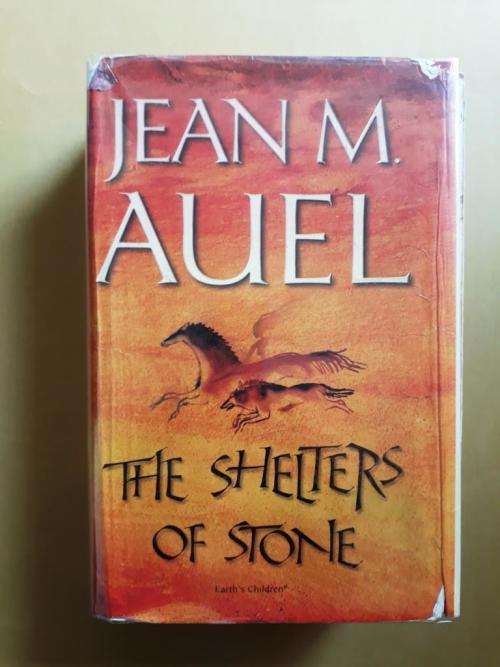 The Shelters of Stone, Jean M. Auel