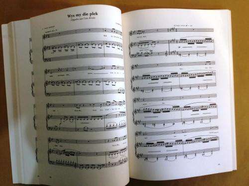 So Sing Ook die Hart...Getoonsette Verse van C. Louis Leipoldt