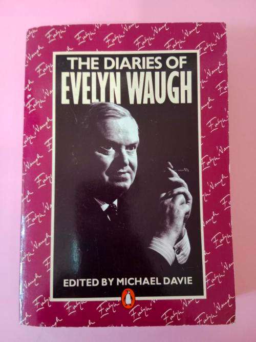 The Diaries of Evelyn Waugh, edited by Michael Davie