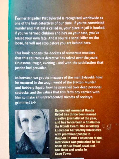 Byleveld - Dossier of a Serial Sleuth, Hanlie Retief