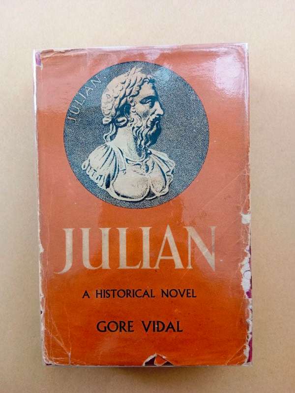 Julian, Gore Vidal