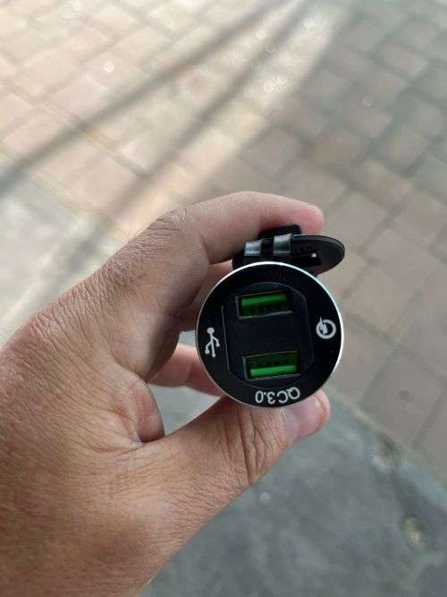 Hella Din Lumeno QC3.0 Dual USB Charger