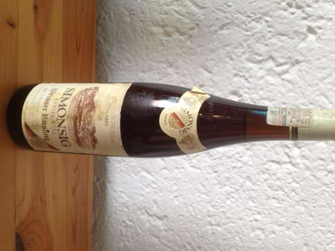 Simonsig Estate wine 1982 sealed bottle *Bargain*