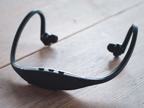 Active Wrap Wireless Headphones