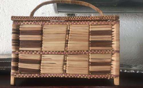 Storage/carry basket