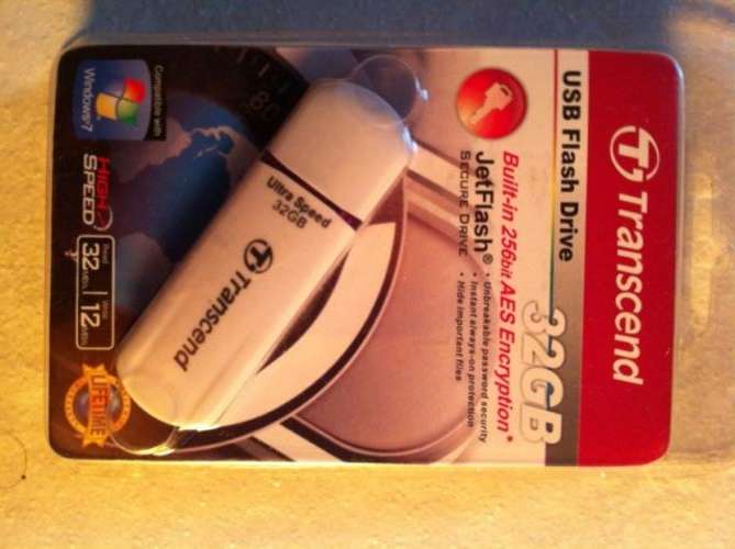 Transcend 32GB USB Flash drive