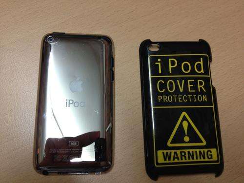 Apple iPod Touch 8GB 4th Generation Back