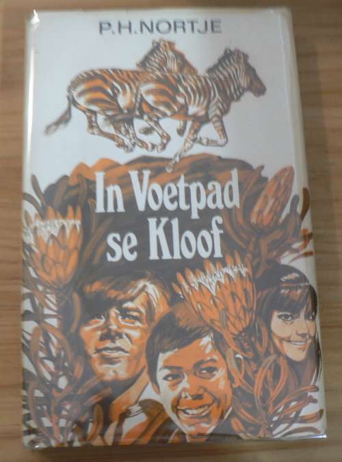 In Voetpad se kloof deur P.H. Nortje(summer sale)