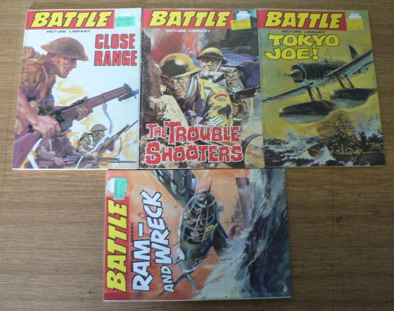4 X Battle Picture library type books(look at the photo)(lot 1)