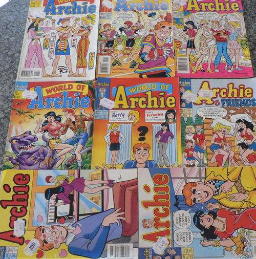 Archie comics- various ARCHIE x 8 (lot 2)