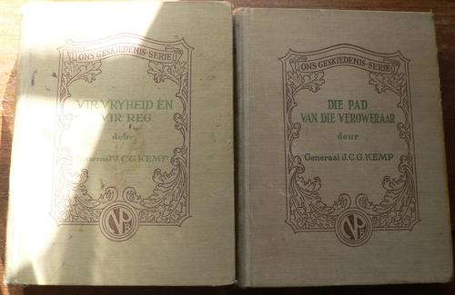 2 x Generaal J.C.G. Kemp boeke( Anglo-Boereoorlog en 1914 Rebellie)Verlaag