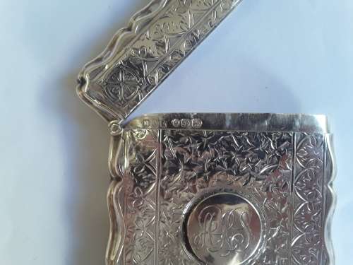 Superb antique hallmarked solid silver card case. Birmingham, 1890.  95mm /  59.7g