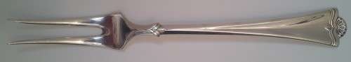 A superb solid silver serving fork by renowned Norwegian silversmith `Magnus Aase`.  23cm / 61.8g