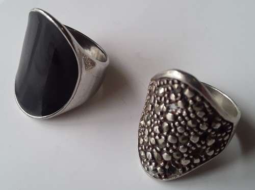 Vintage lot of costume rings.  1 bid for all!